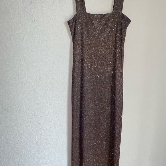 Bardot Holographic Elegant Gold Shimmery Sleeveless Sheath Midi Party Dress 4 - Picture 3 of 14